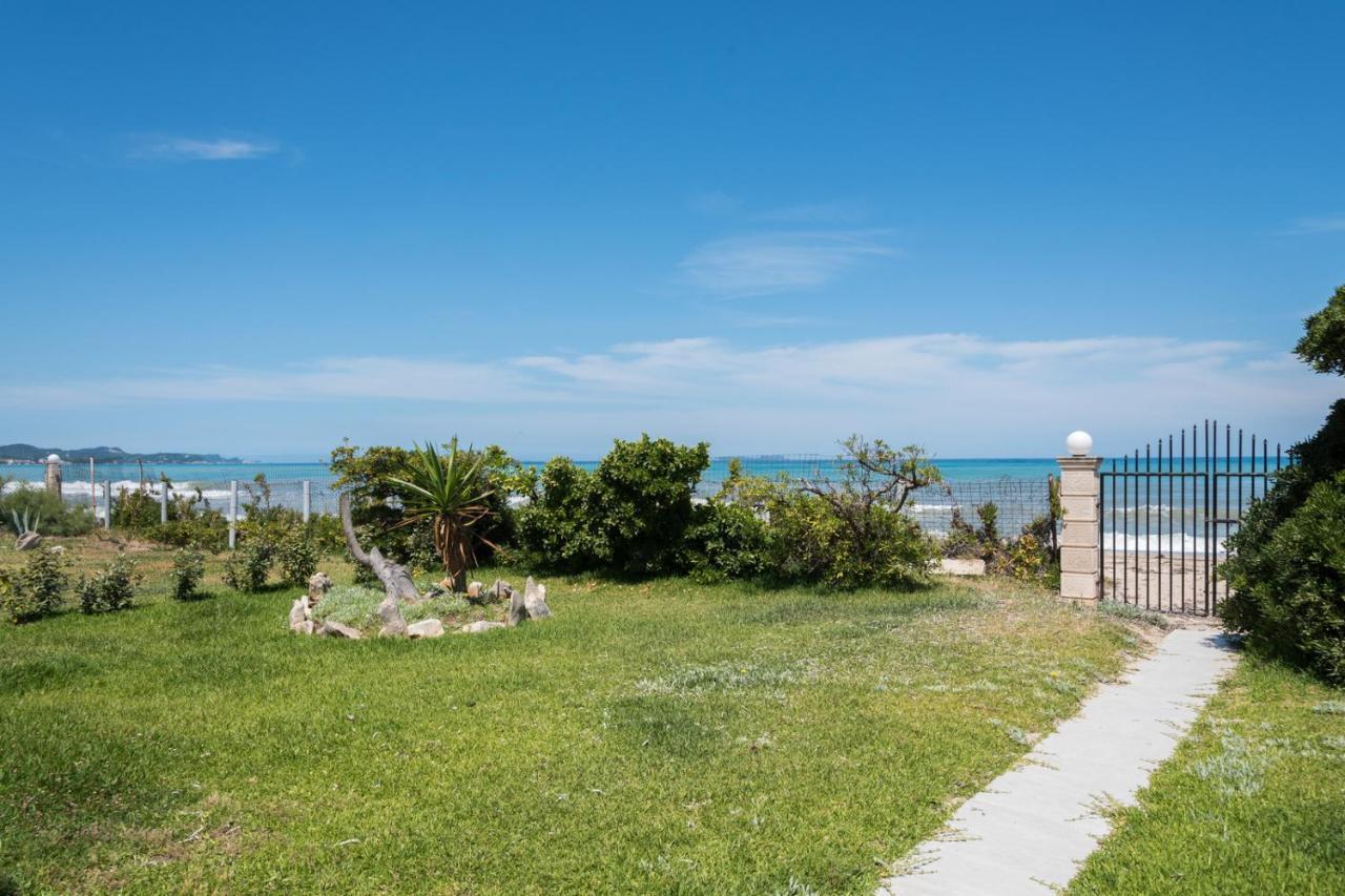Dalas Beach House Альмирос-Бич Экстерьер фото